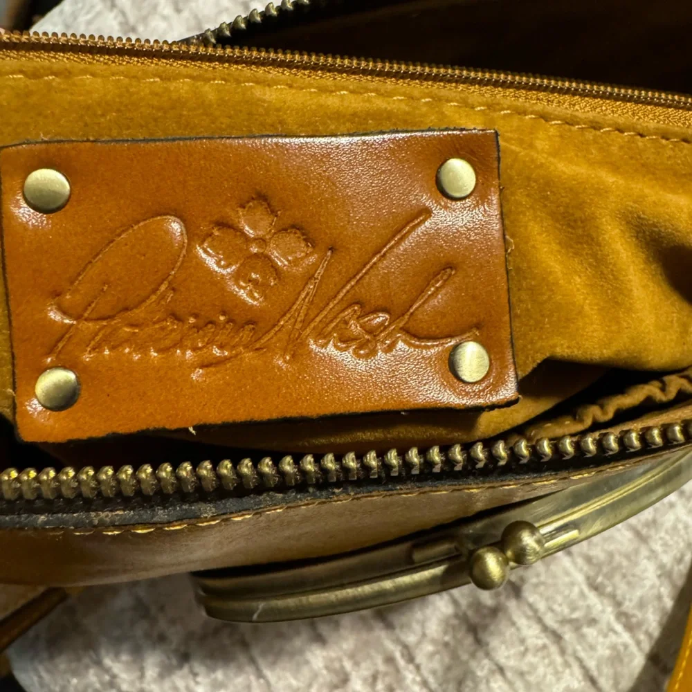 Patricia Nash mustard yellow leather handbag - Picture 6 of 8